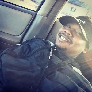 Meet your Posher, Emmanuel